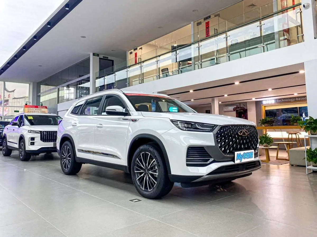 实拍瑞虎8 PLUS冠军版,10万级7座SUV,月销超1.2万