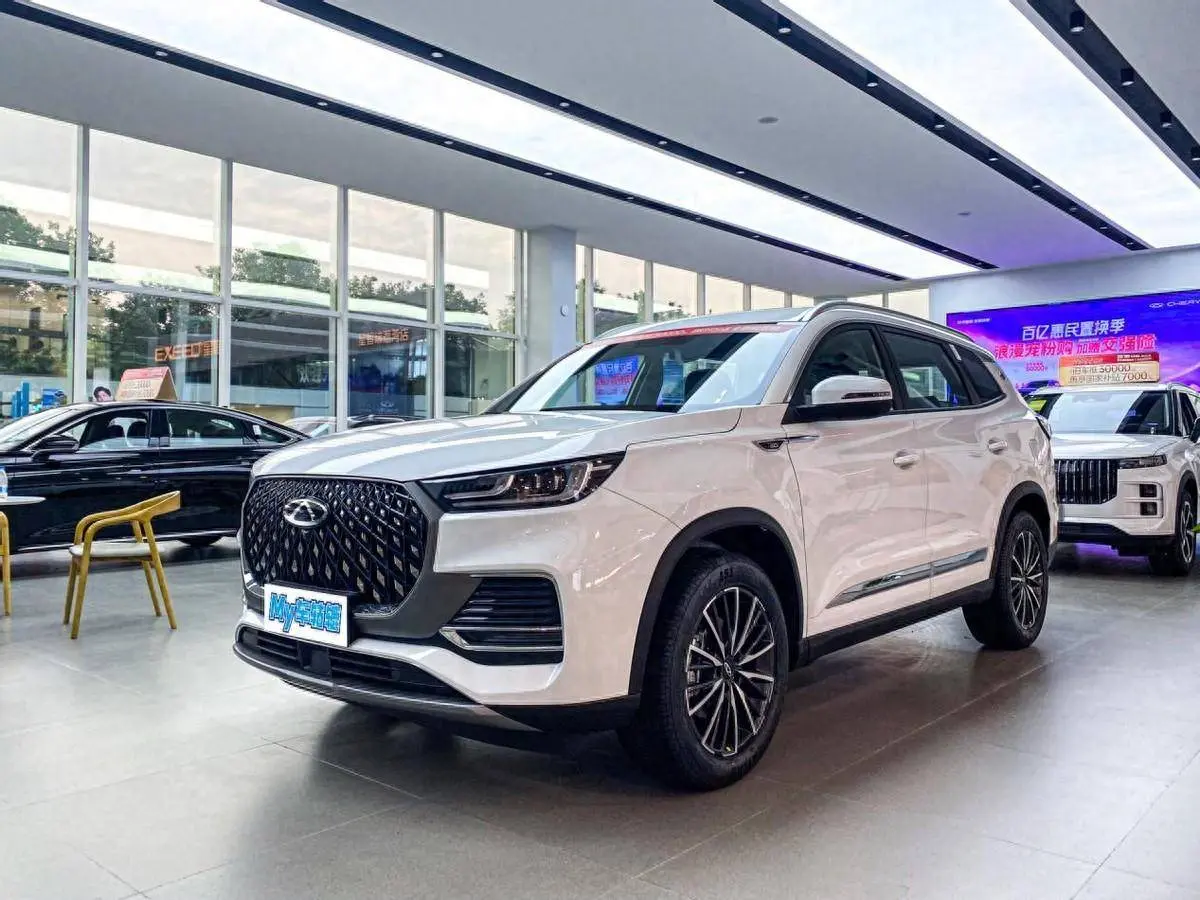 实拍瑞虎8 PLUS冠军版,10万级7座SUV,月销超1.2万